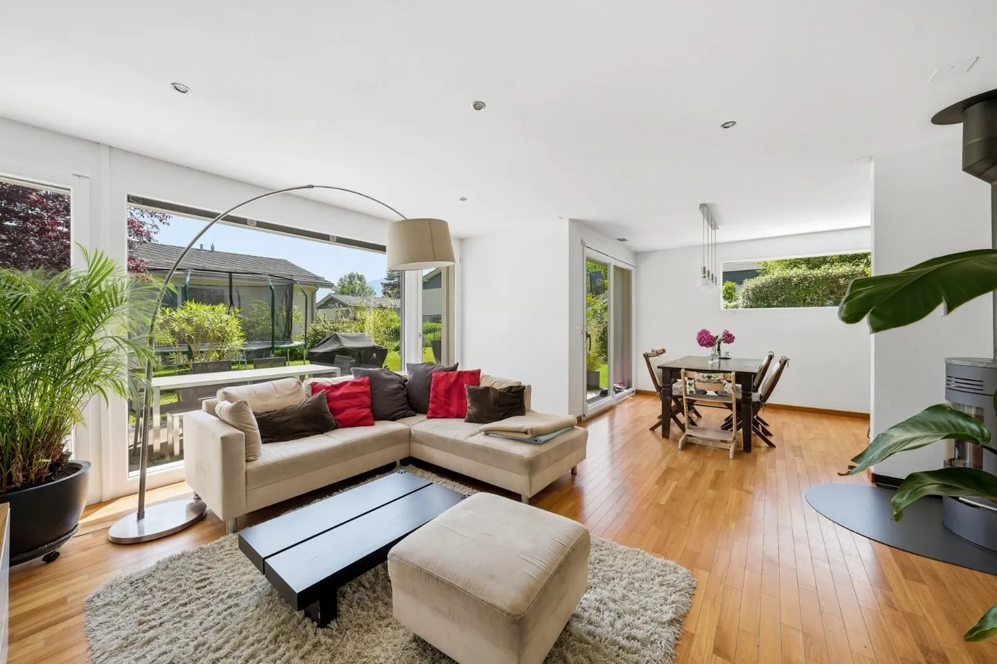 Semi-Detached House 5.5 Rooms - Photo 5 of 13