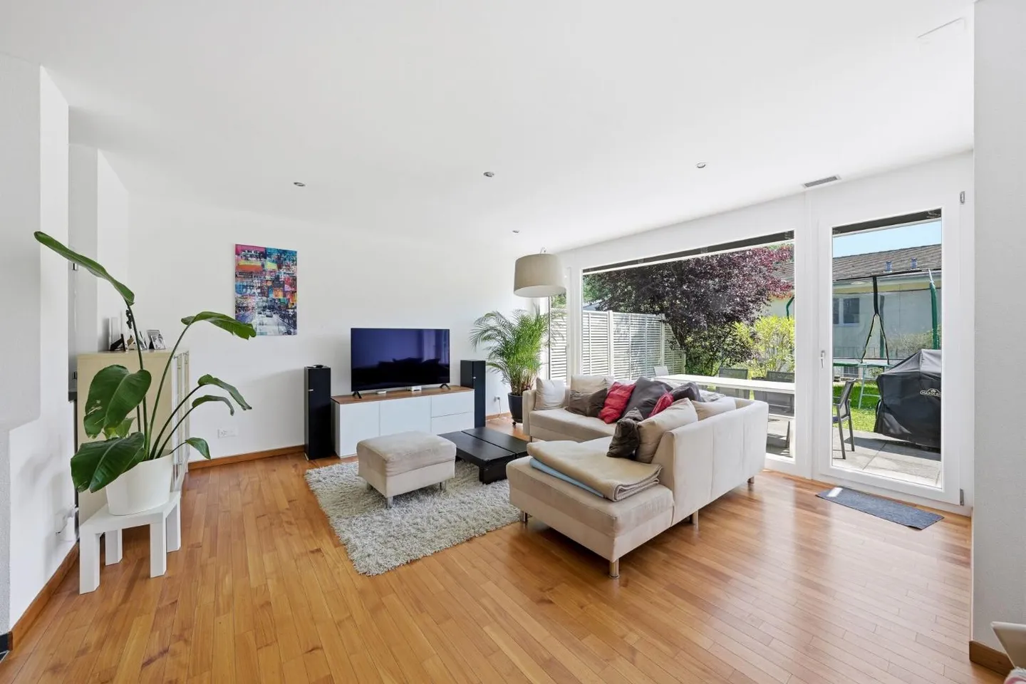 Semi-Detached House 5.5 Rooms - Photo 6 of 13