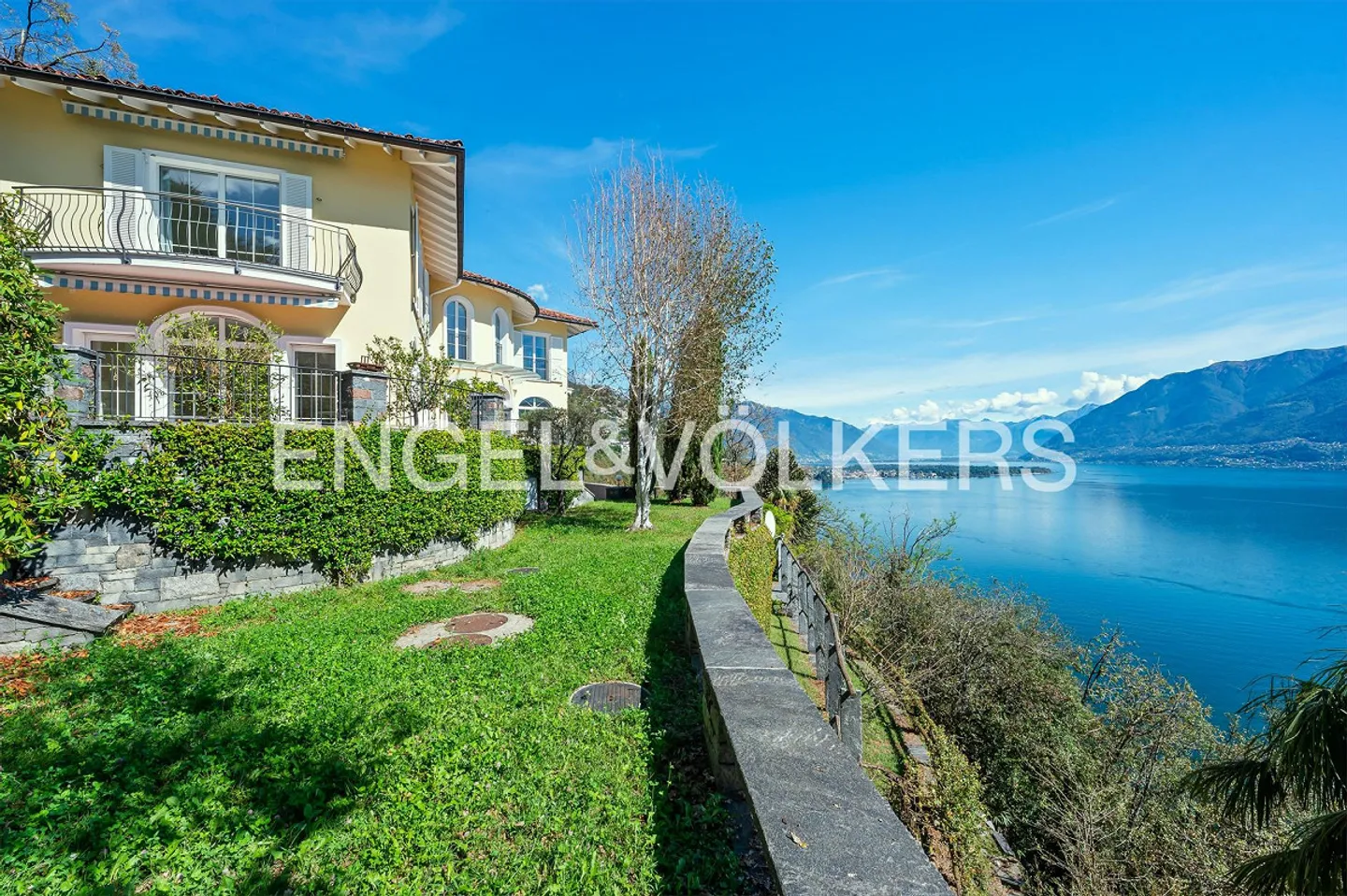 Rare Jewel on Lake Maggiore (60) - Photo 14 of 24