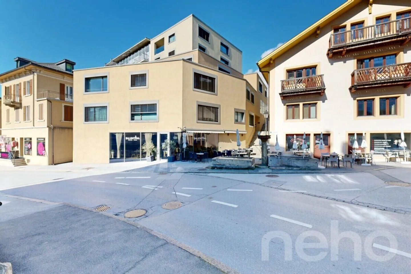 Stupendo attico 3.5 locali con vista panoramica a Sierre - Foto 3 di 12