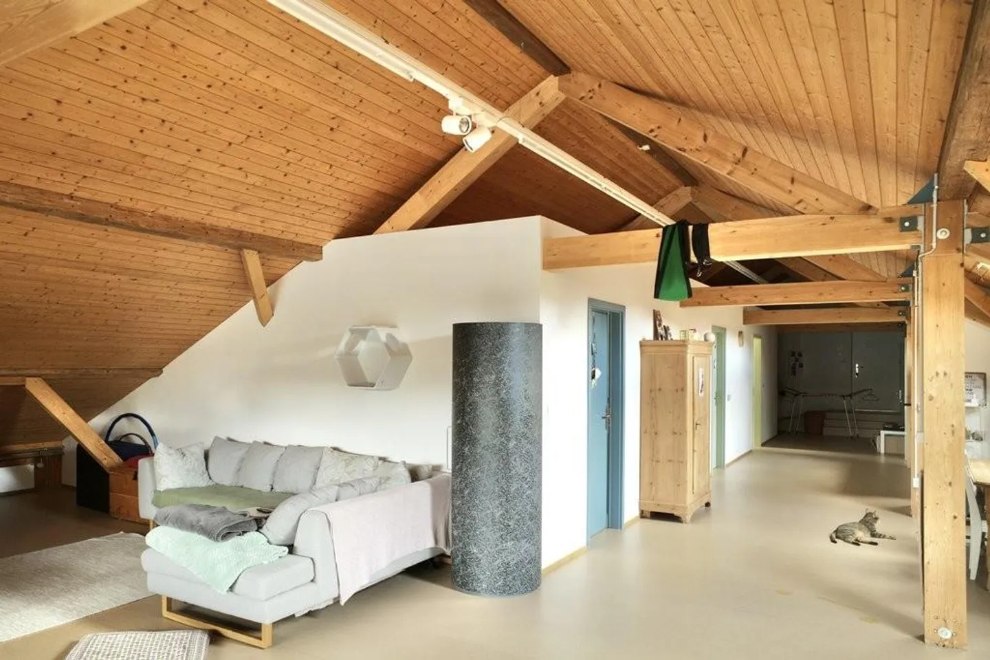 Loft in una proprietà di fabbrica storica - Foto 6 di 7