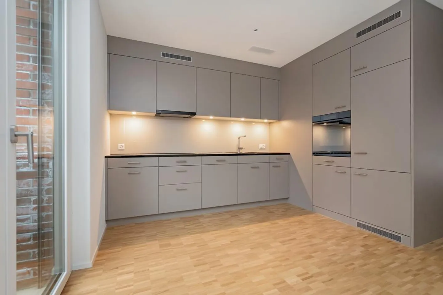 Appartamento 3.5 locali vicino alla stazione - Foto 2 di 9