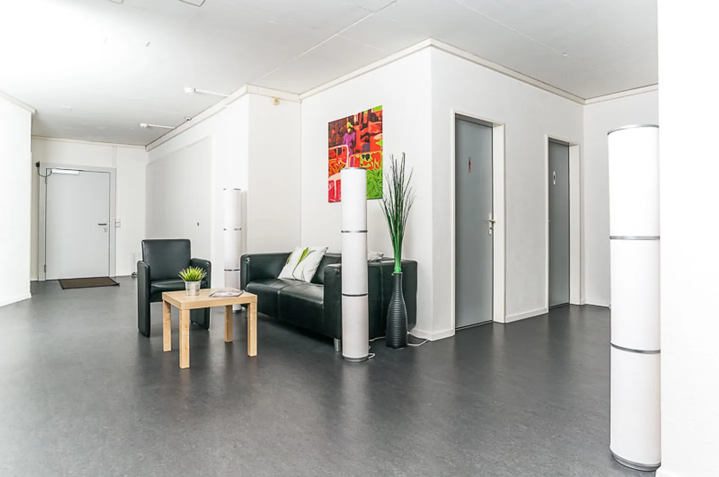 Vielseitiger Büroraum zu vermieten - Foto 2 von 6