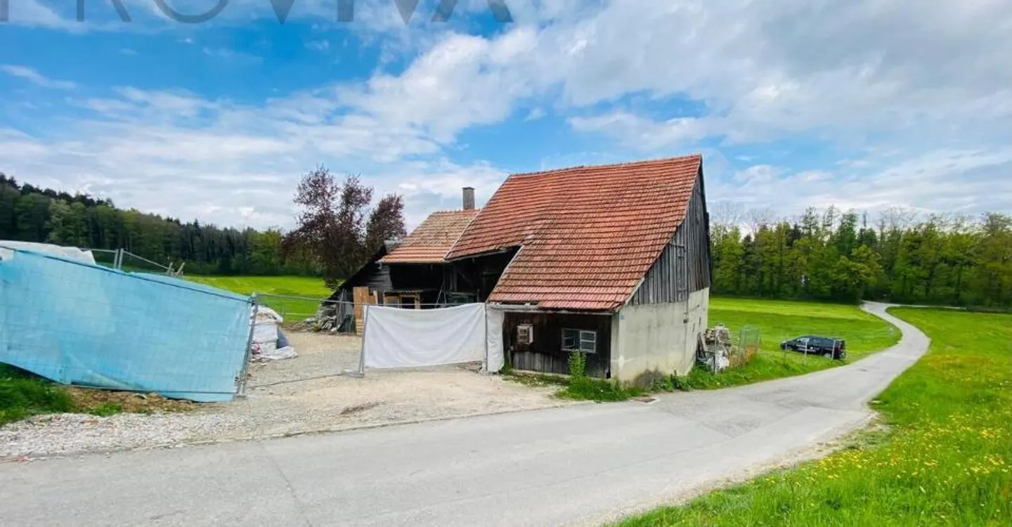 Umgebauter Bauernhof - attraktiver Preis - Foto 1 von 2