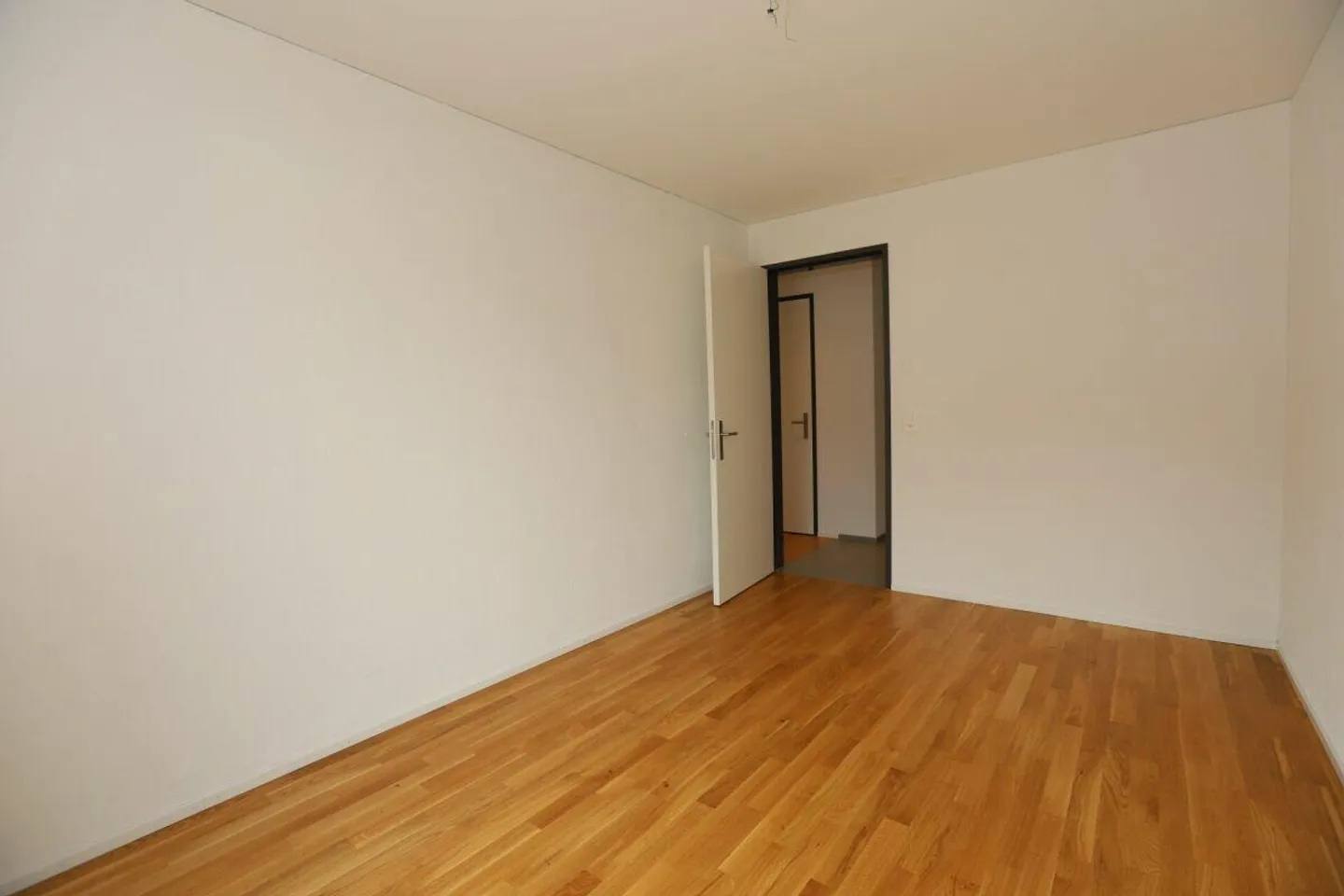 Moderne Erdgeschosswohnung - Foto 4 von 12