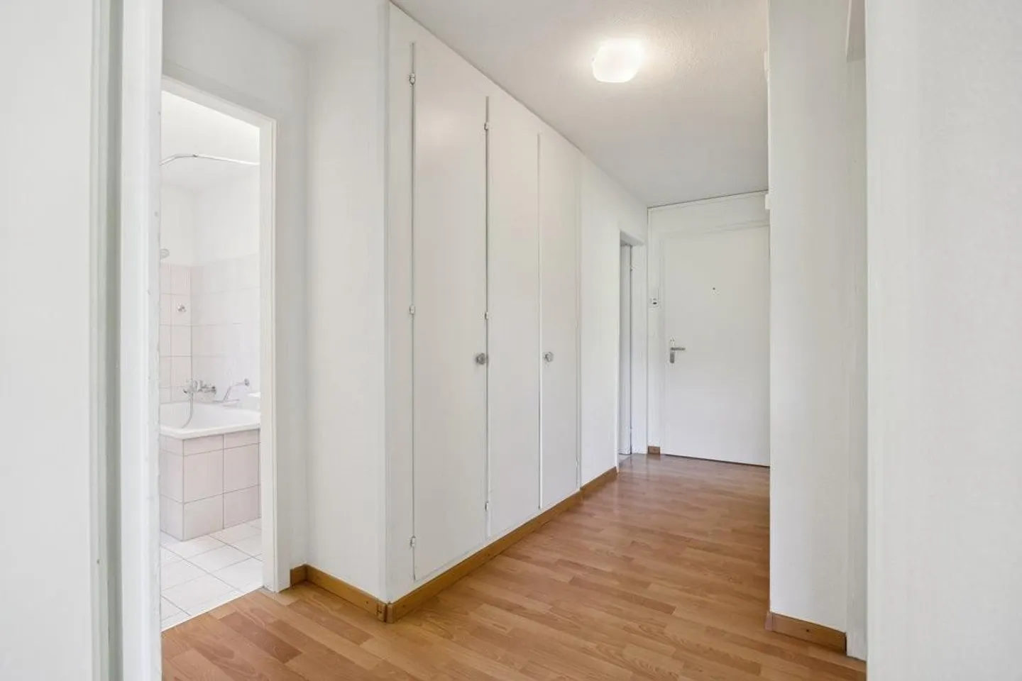 La tua nuova casa con balcone soleggiato ti aspetta - Foto 7 di 12