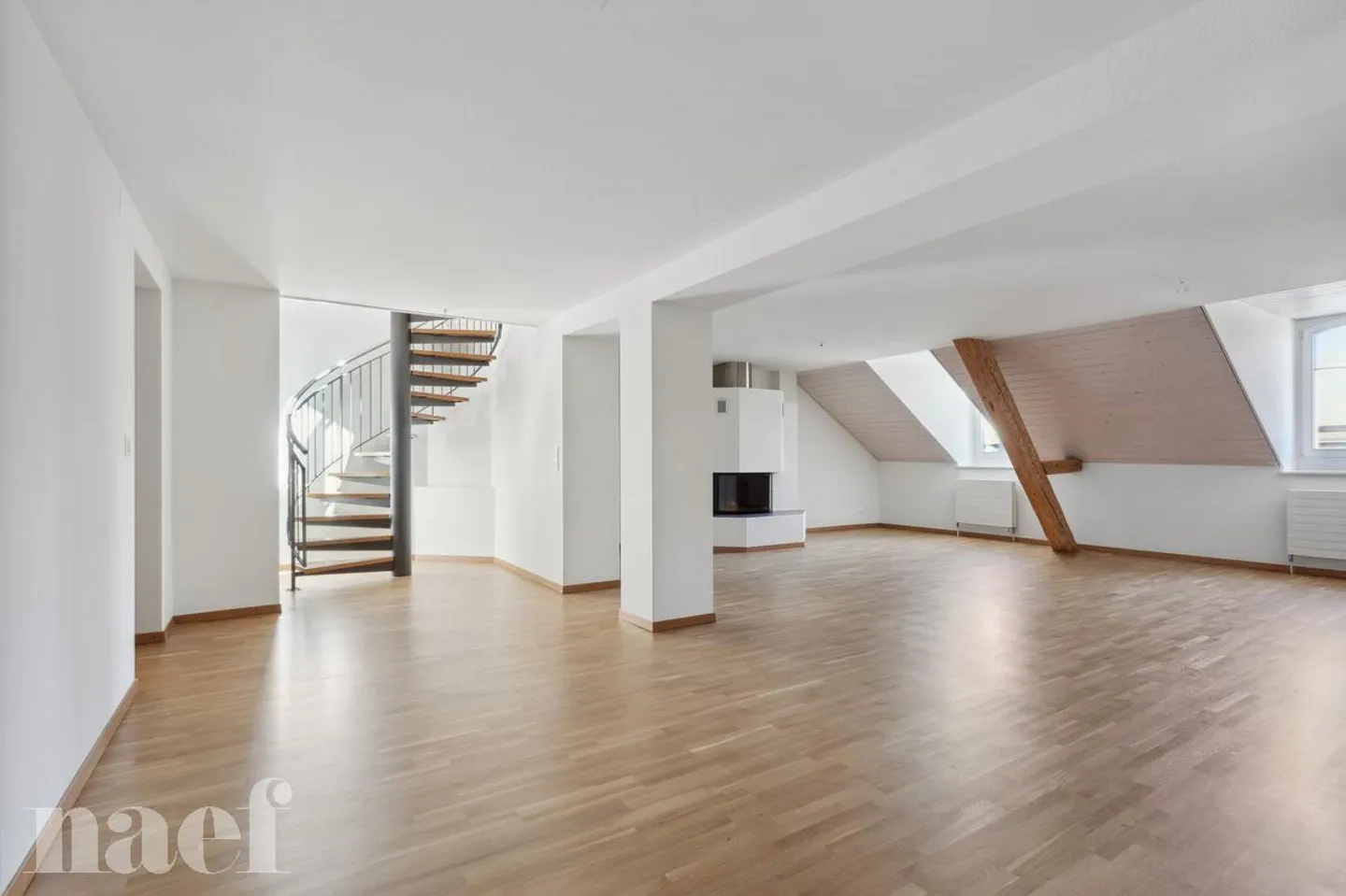 Proprietà eccezionale nel cuore del centro città - Foto 2 di 13