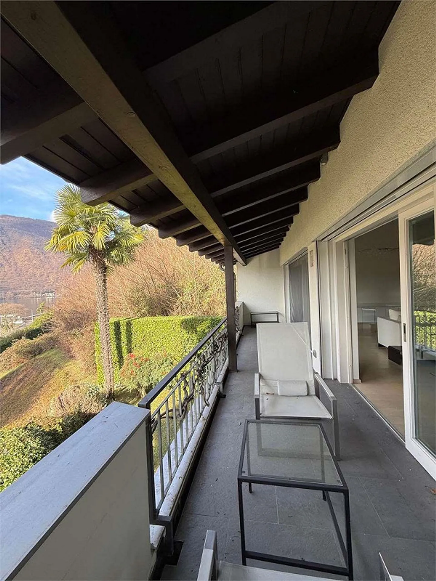 Appartement de 2,5 pièces, meublé, avec jardin et balcon à Morcote - Photo 8 sur 13