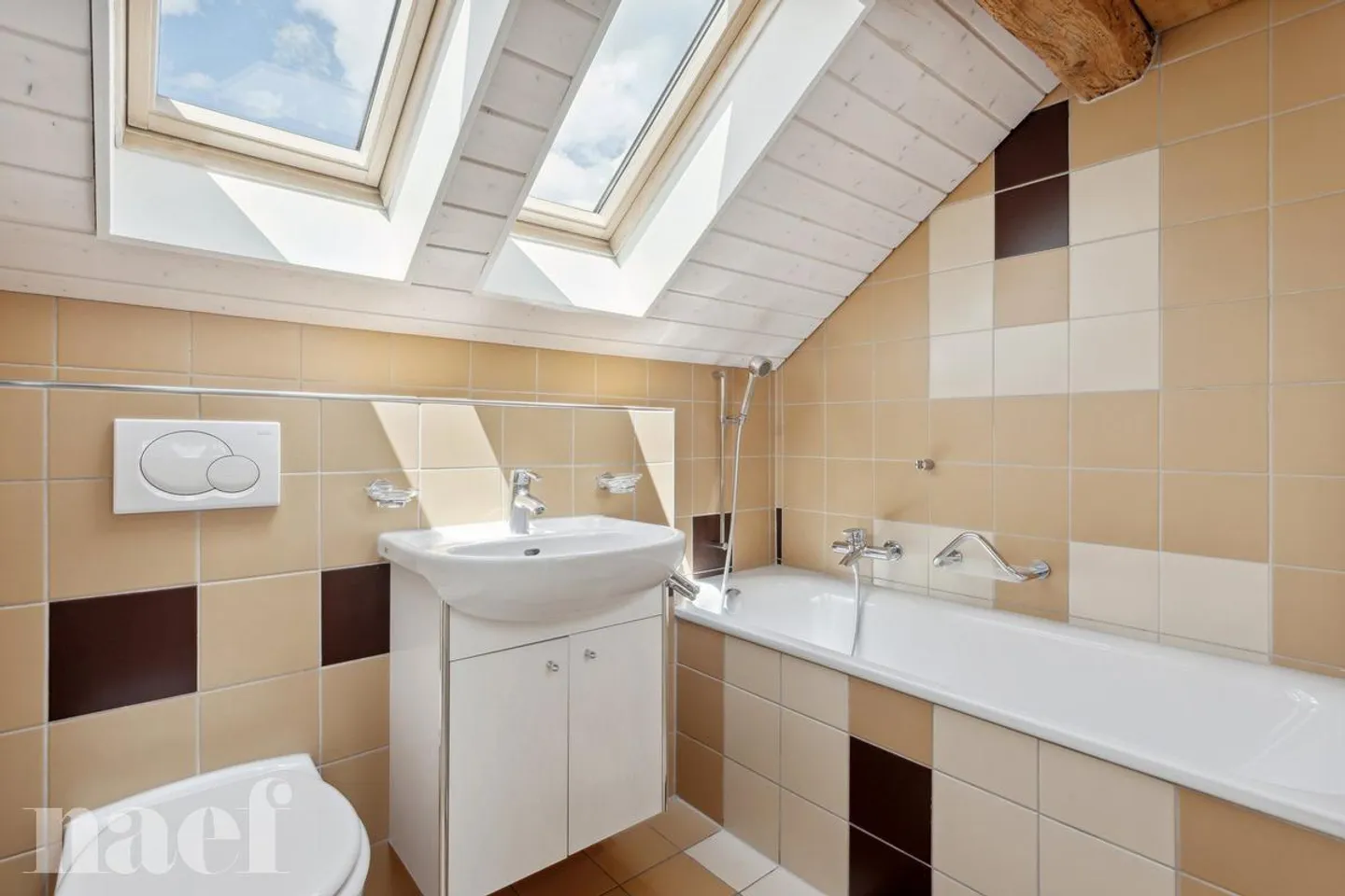 Proprietà eccezionale nel cuore del centro città - Foto 8 di 13