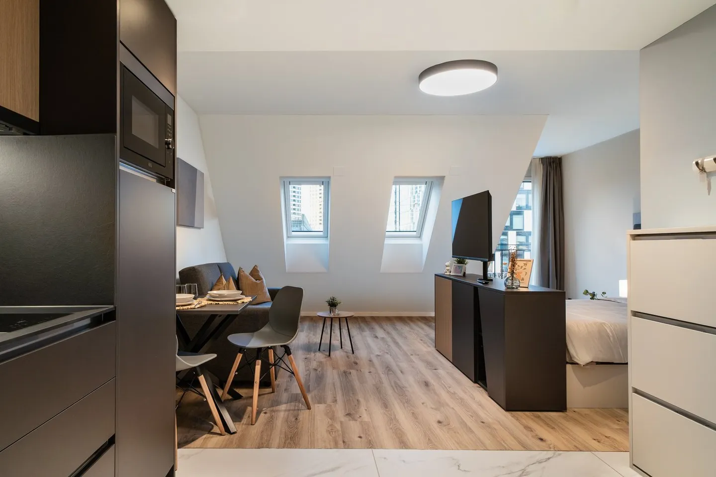 Last available Apartments at City Pop Zürich Oerlikon Central - Photo 4 of 19