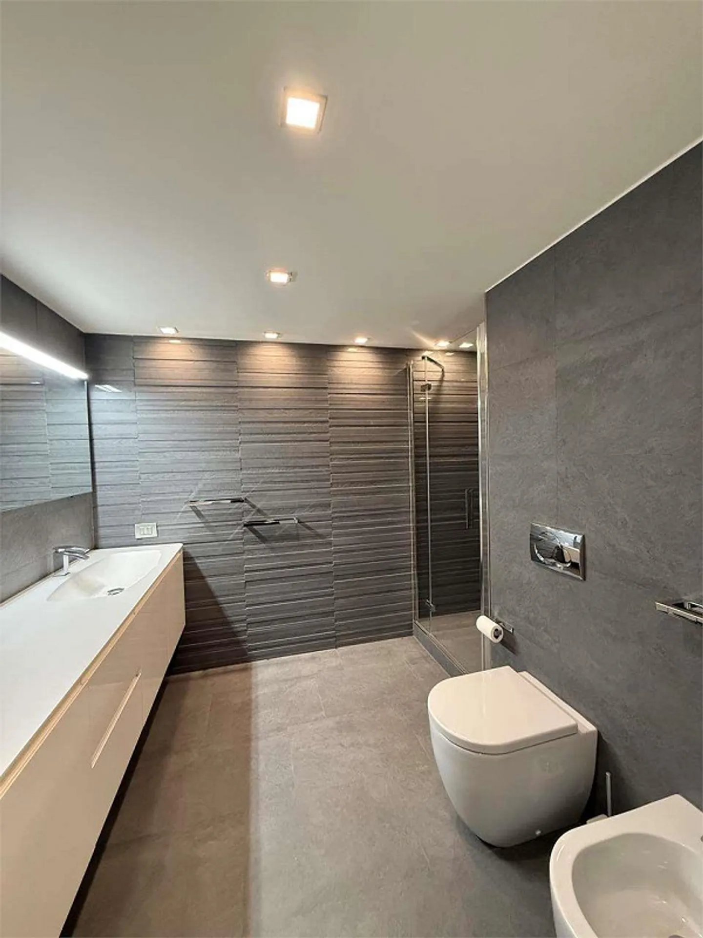 Appartement de 2,5 pièces, meublé, avec jardin et balcon à Morcote - Photo 11 sur 13