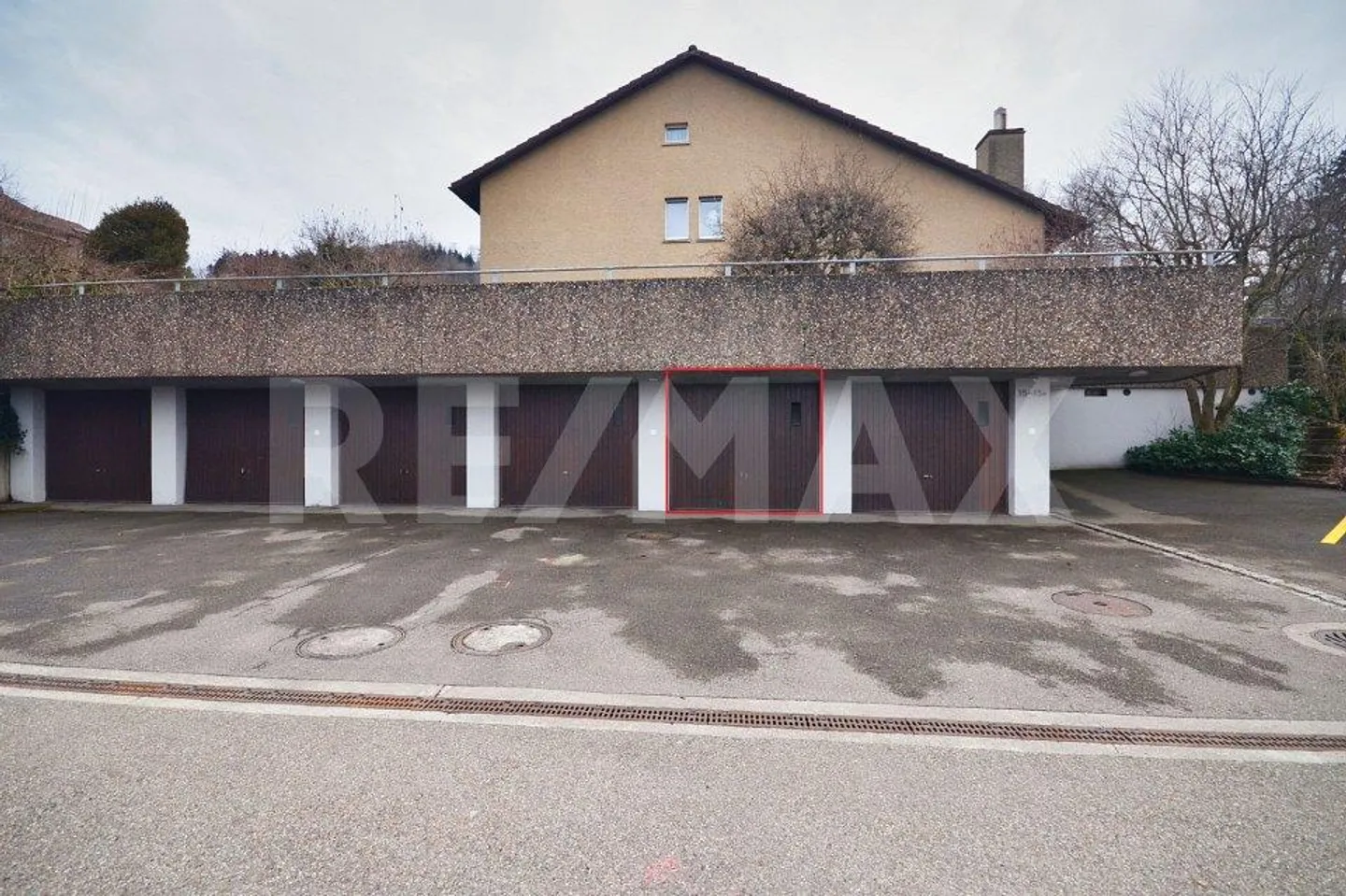 Casa con 6 stanze - Foto 11 di 13