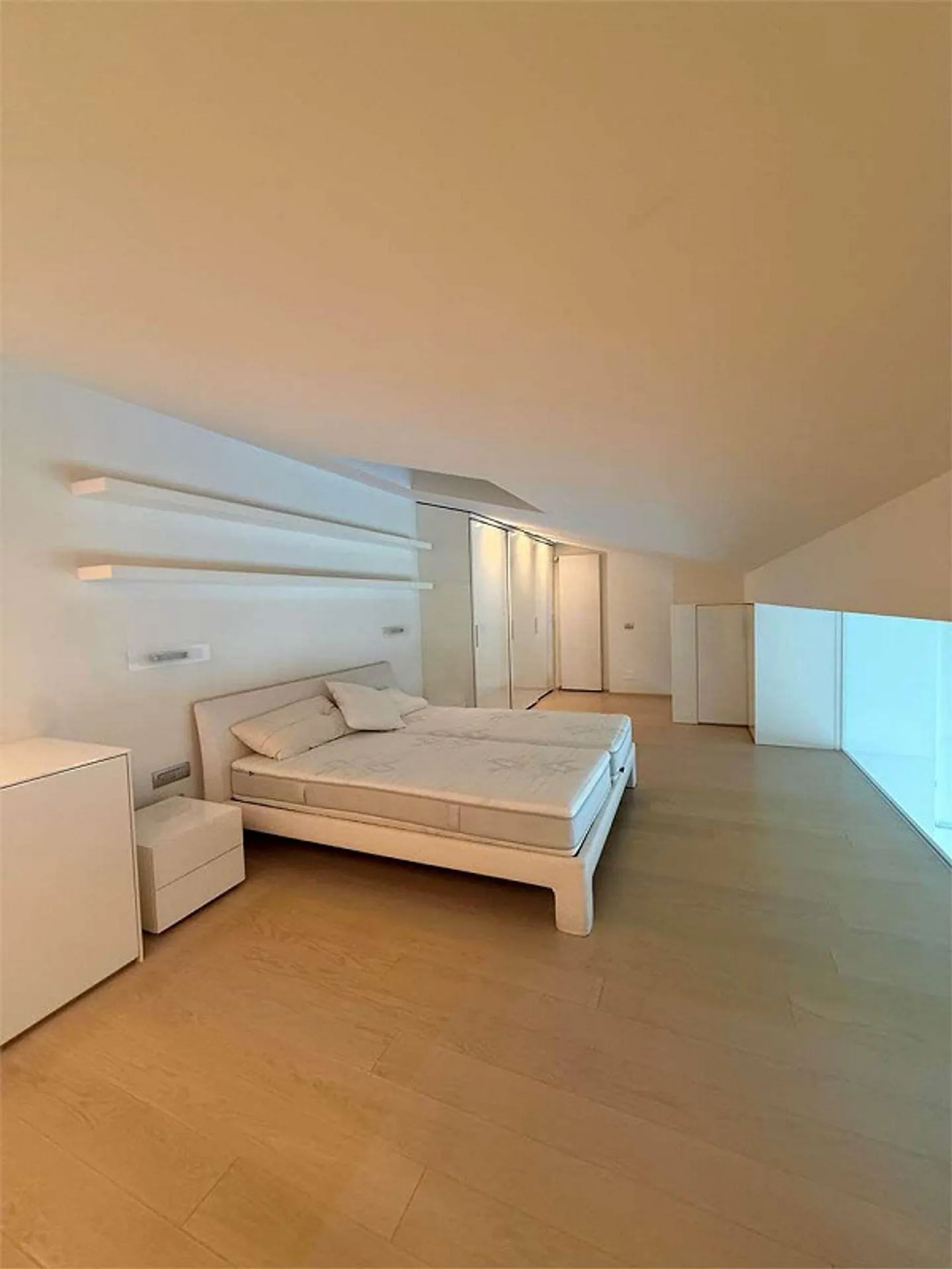 Appartement de 2,5 pièces, meublé, avec jardin et balcon à Morcote - Photo 10 sur 13