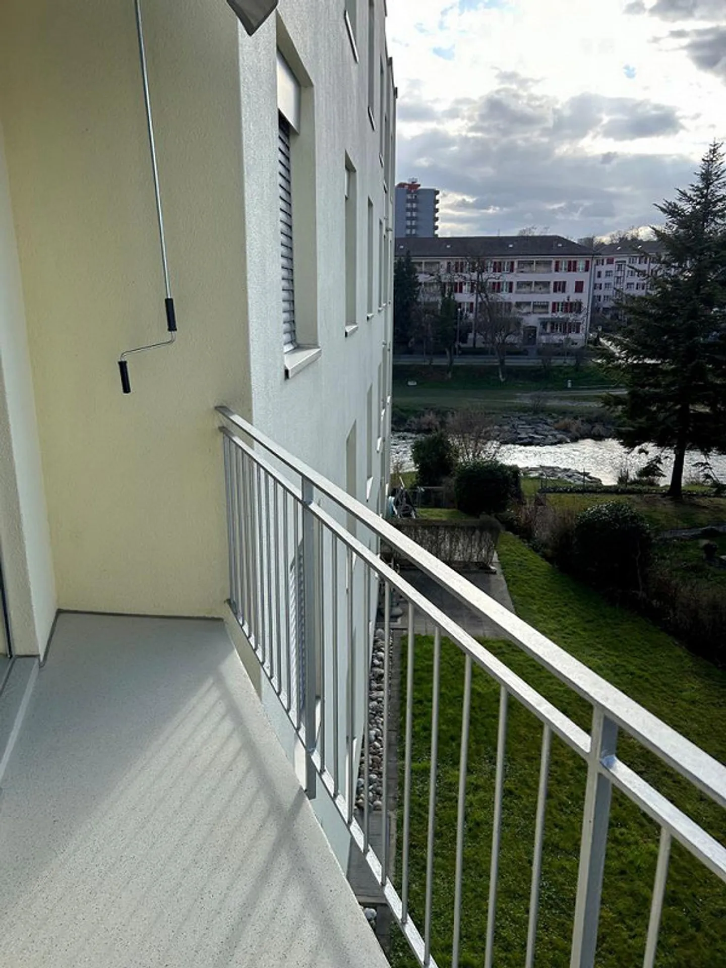 Gemütliche 3-Zimmerwohnung an der Birs - Foto 3 di 11