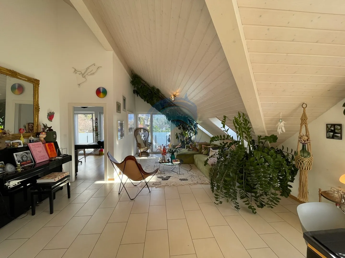 Schöne Wohnung von 4,5 Zimmern mit Blick auf den See - Foto 3 von 17