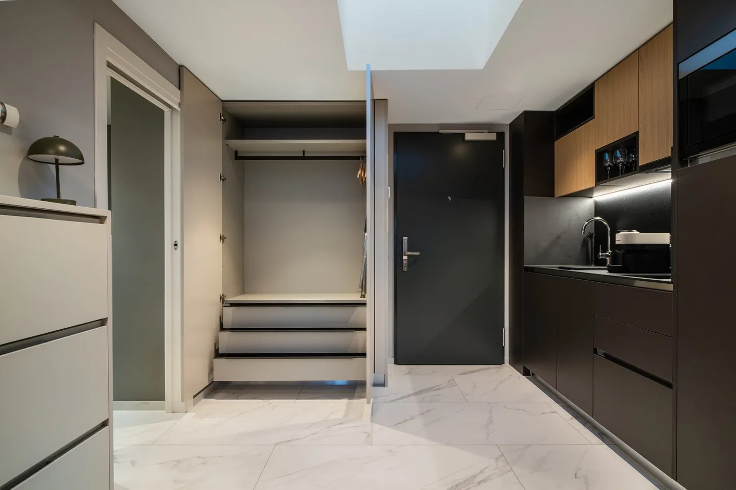 Last available Apartments at City Pop Zürich Oerlikon Central - Photo 6 of 19