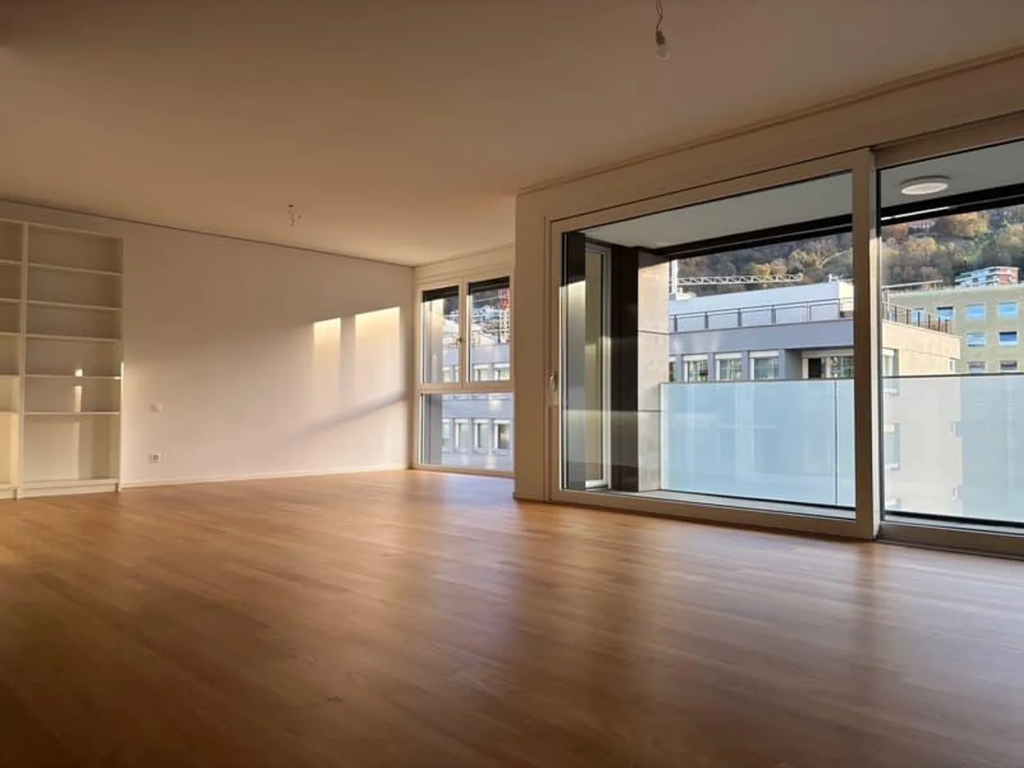 Modern 3.5-room apartment in Paradiso - Photo 1 of 10