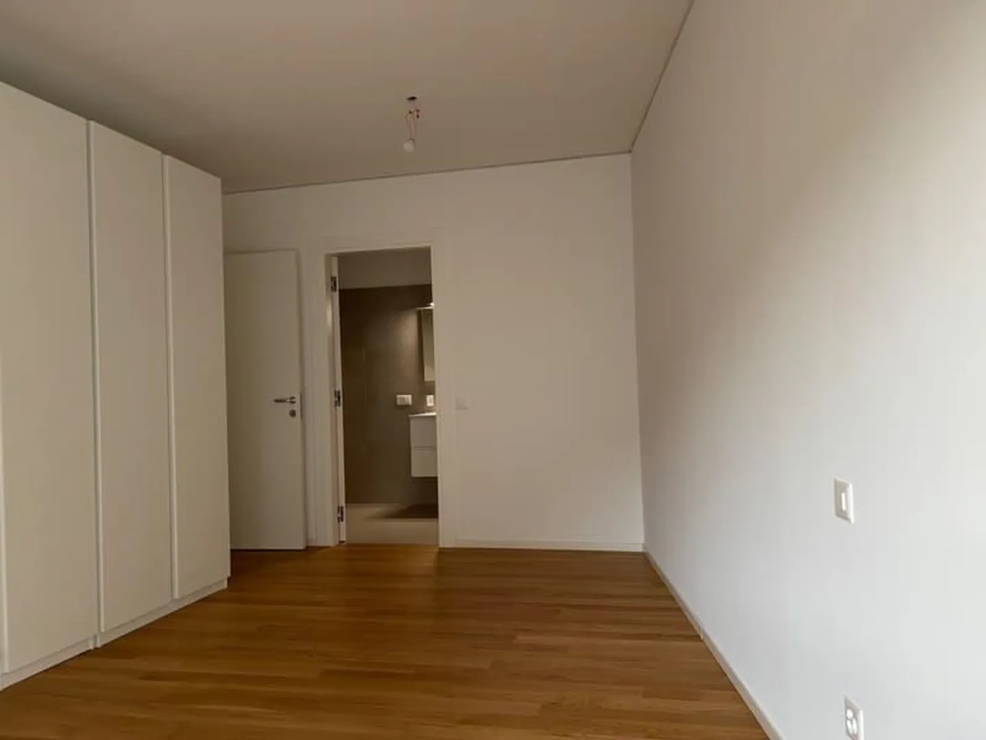 Modern 3.5-room apartment in Paradiso - Photo 5 of 10