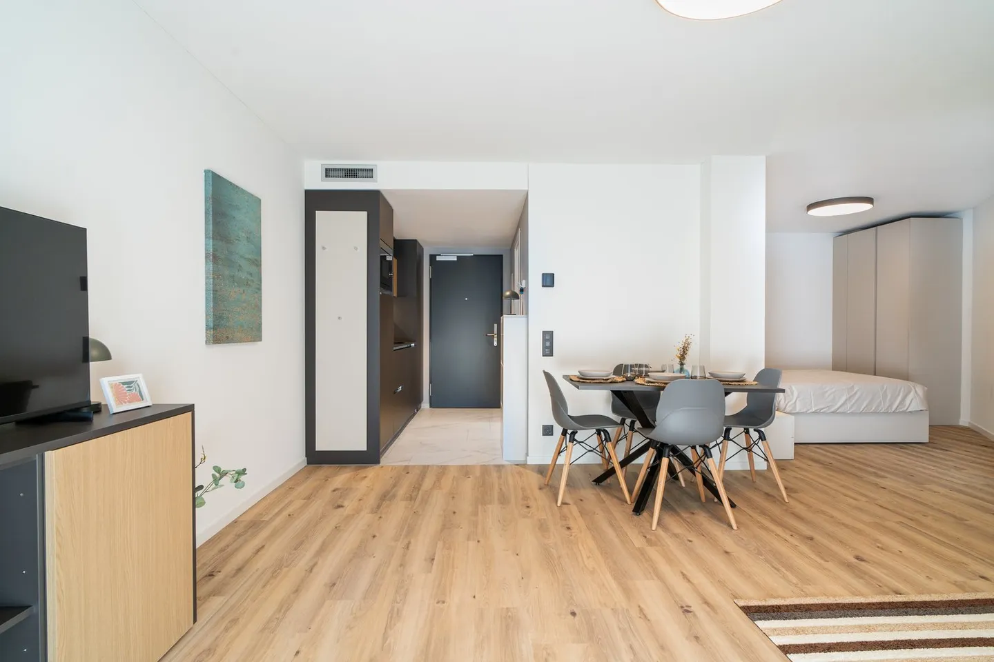 Last available Apartments at City Pop Zürich Oerlikon Central - Photo 10 of 19