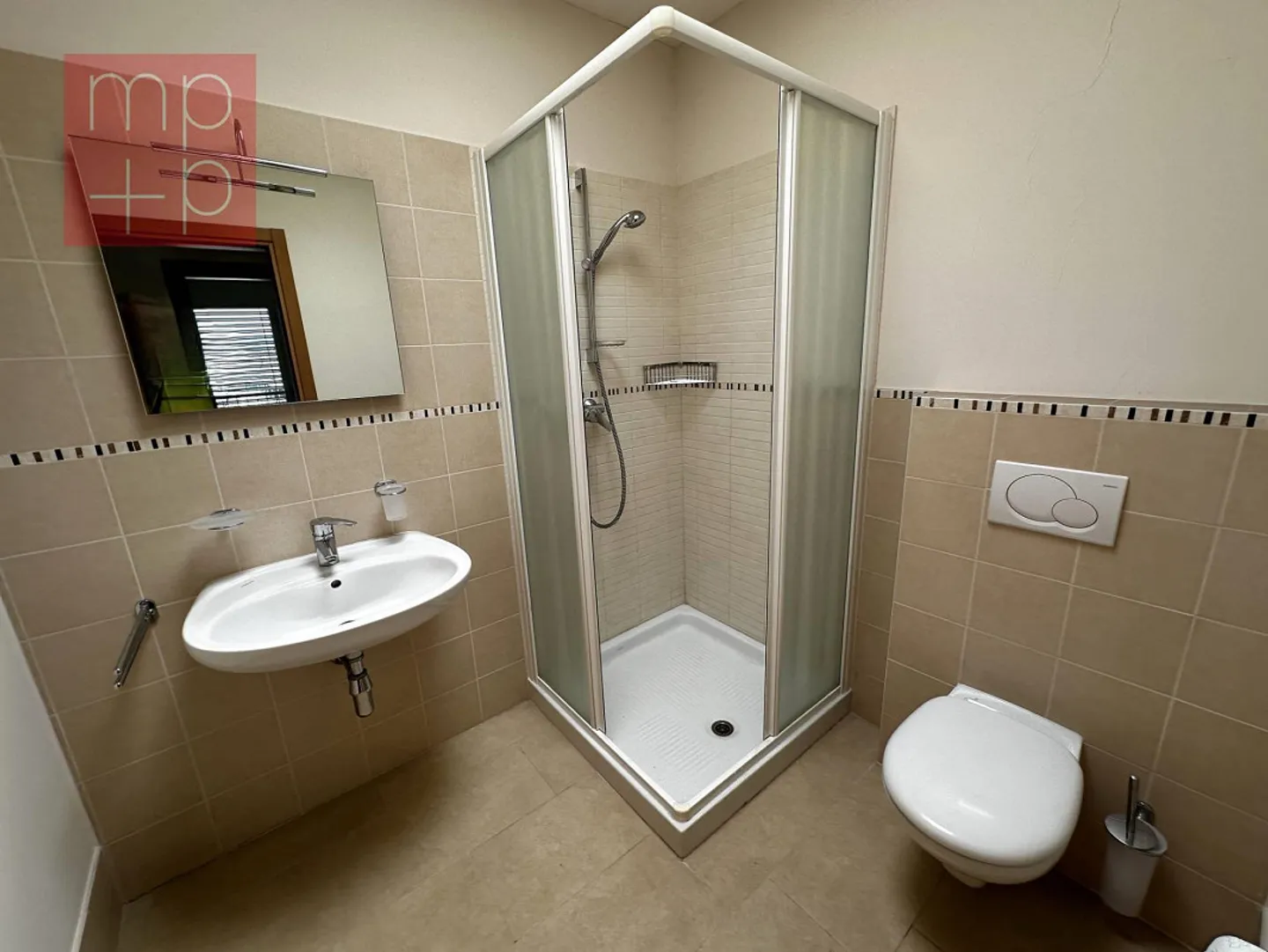 Penthouse - Chiasso - Foto 8 von 8