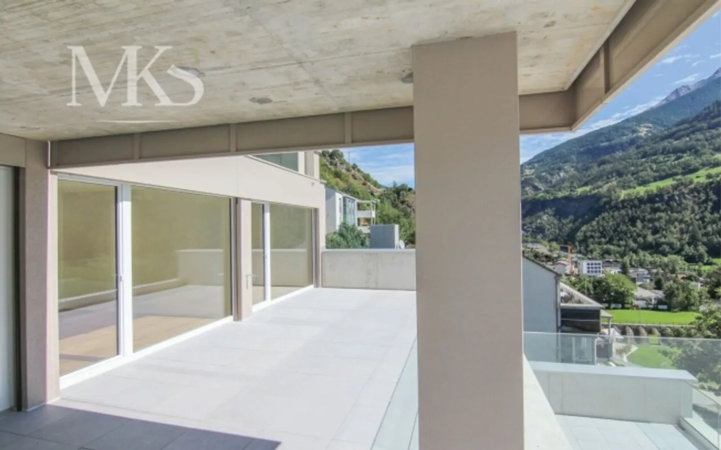 Sun, Peace and Space to Live - 4.5-Room Dream Home on 176 m² - Photo 7 of 16