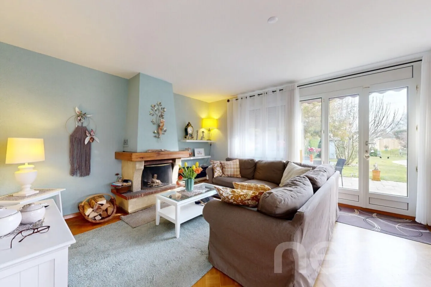 Charming villa with pool and large tree-lined garden - Photo 4 of 12