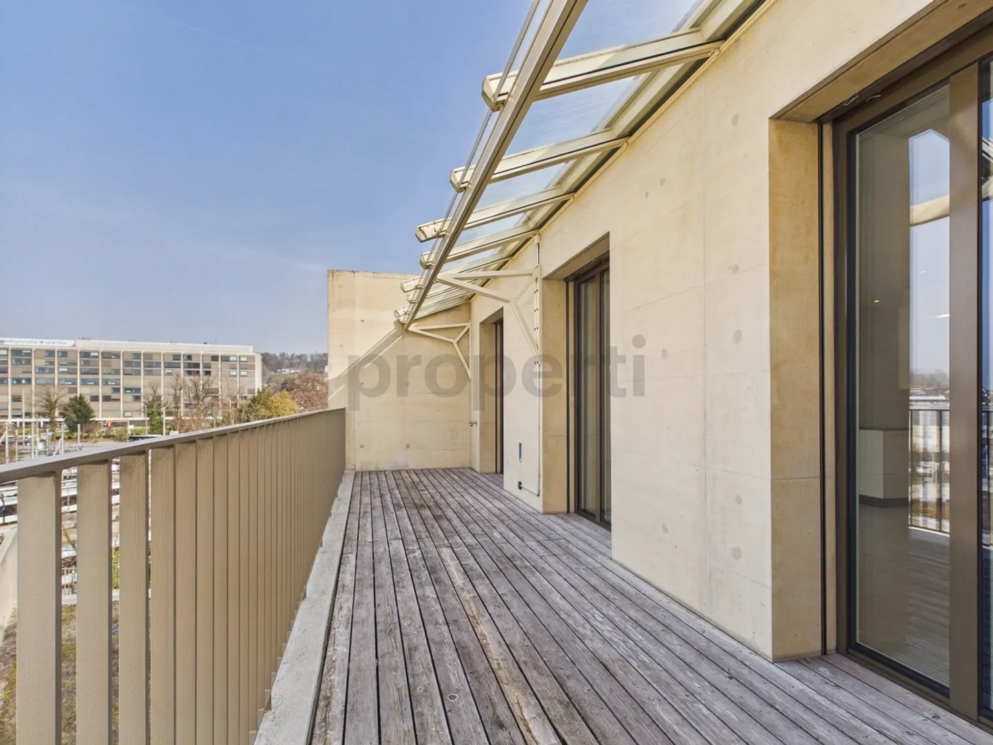 Moderno appartamento attico con terrazze in posizione centrale a Winterthur - Foto 11 di 12