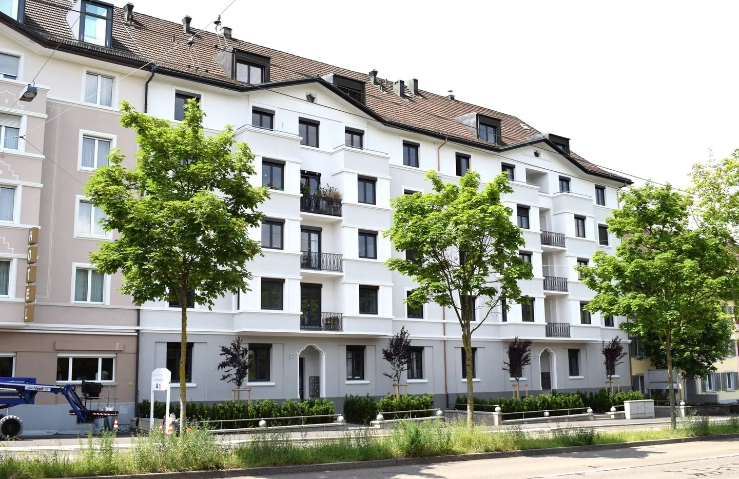 Appartamento attraente di 3,5 locali direttamente accanto al parco Irchel - Posizione ideale a Zurigo - Foto 1 di 8