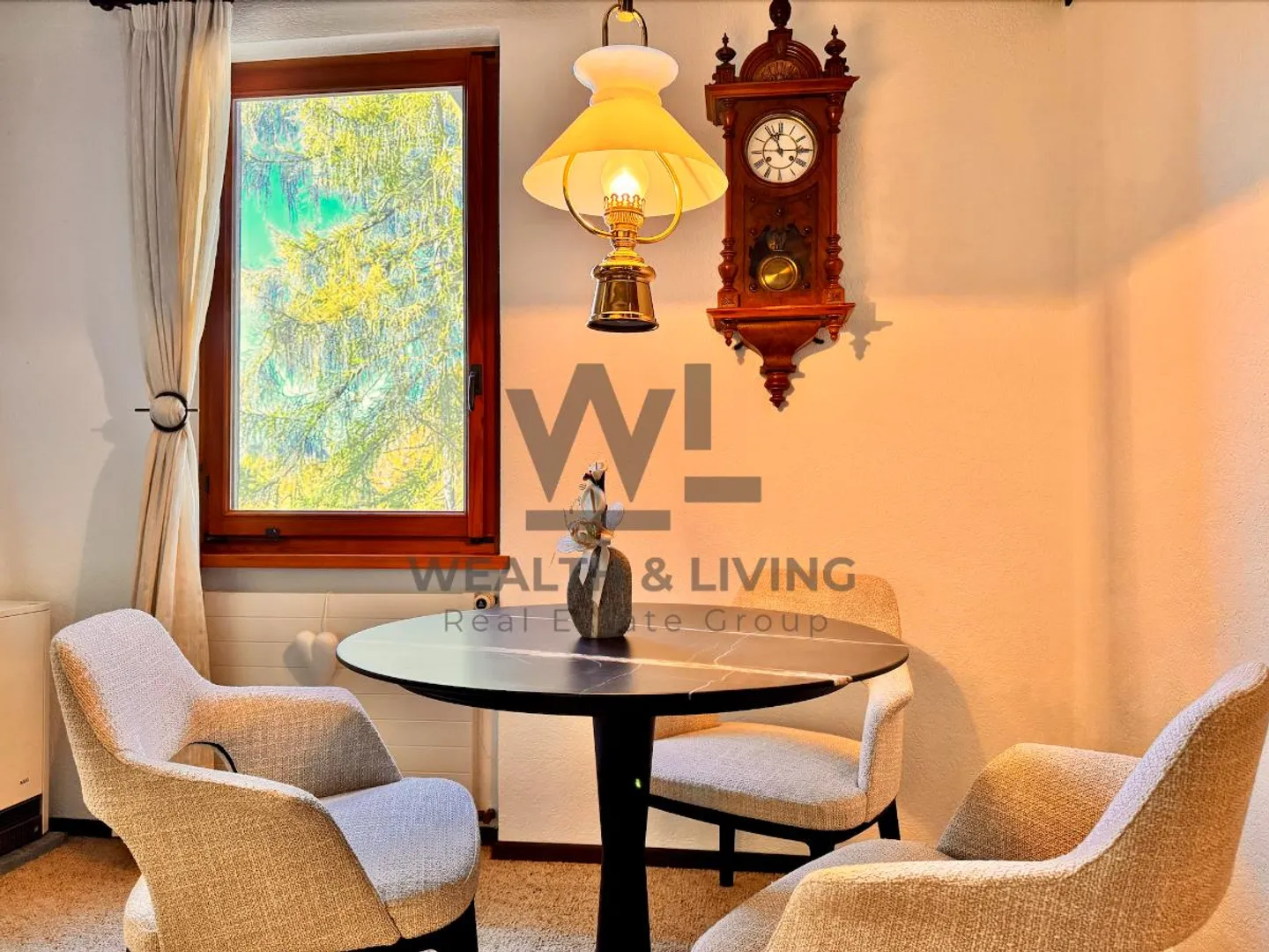 4 Room Single Family House - Photo 2 of 5