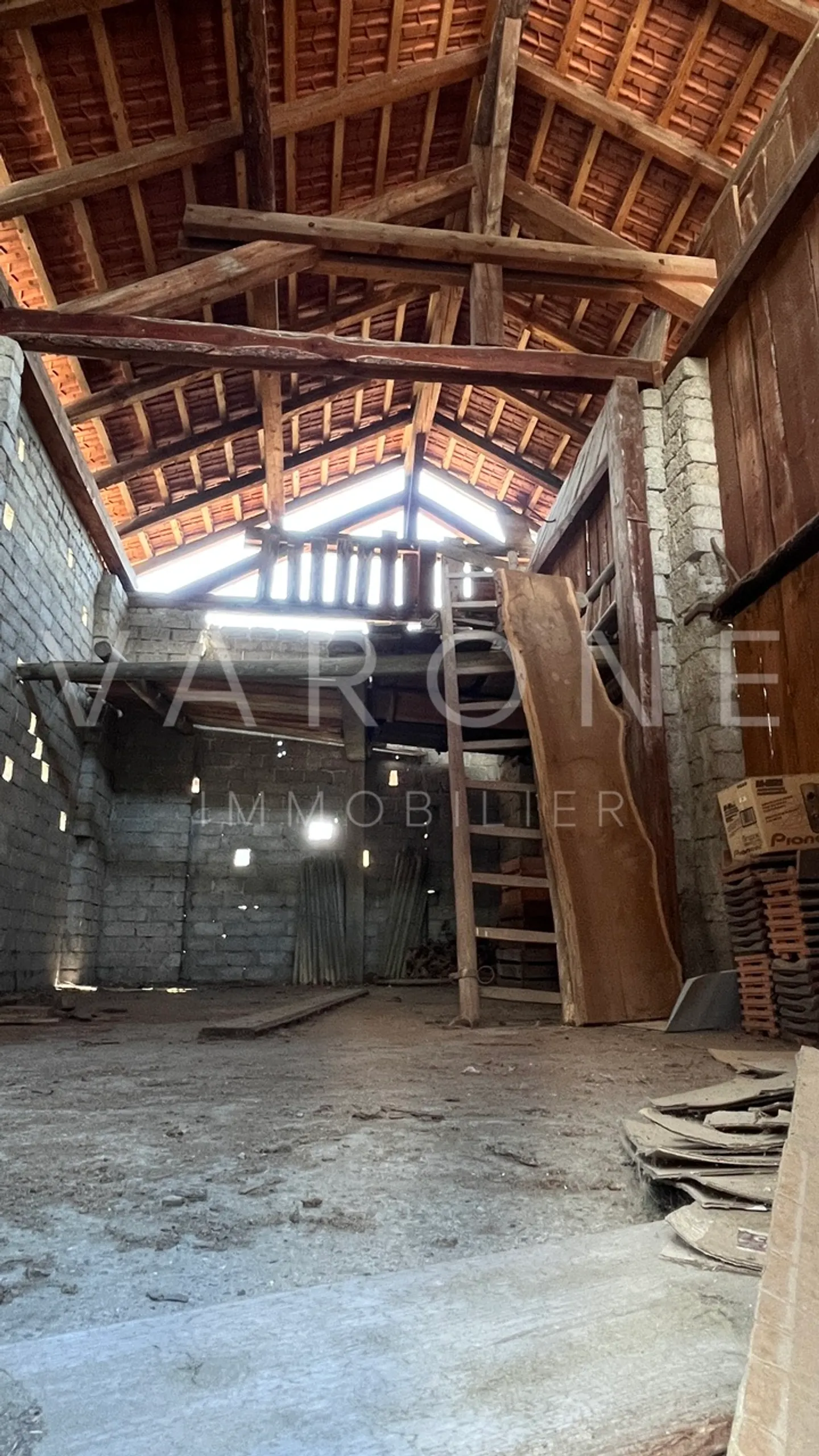 Charmantes Dorfhaus mit Scheune - Foto 12 von 16