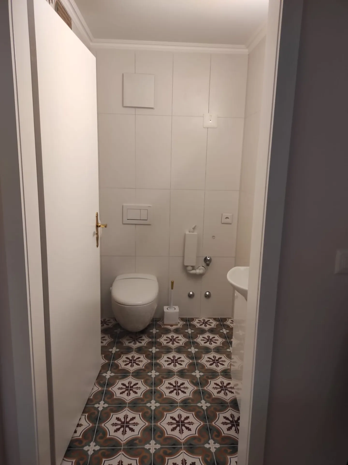 Renovierte Wohnung mit Balkon - Foto 4 von 12