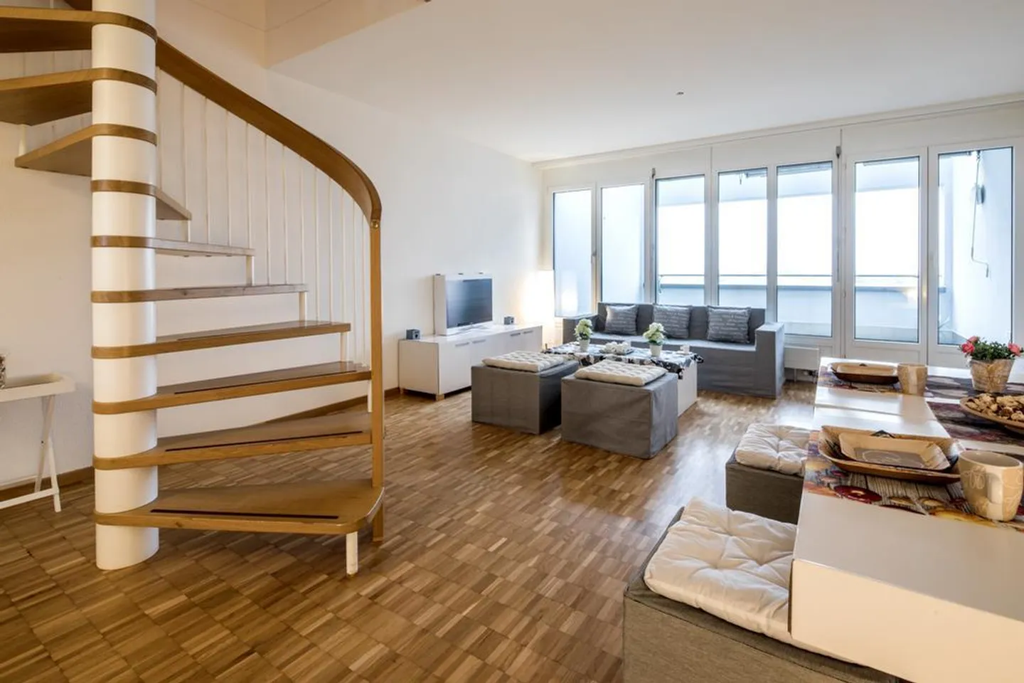 APPARTAMENTO MAISONETTE CON GRANDE TERRAZZA - Foto 2 di 12