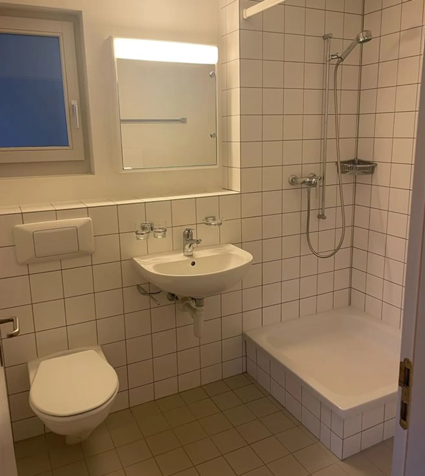 Perfect for Singles! - Photo 4 of 5