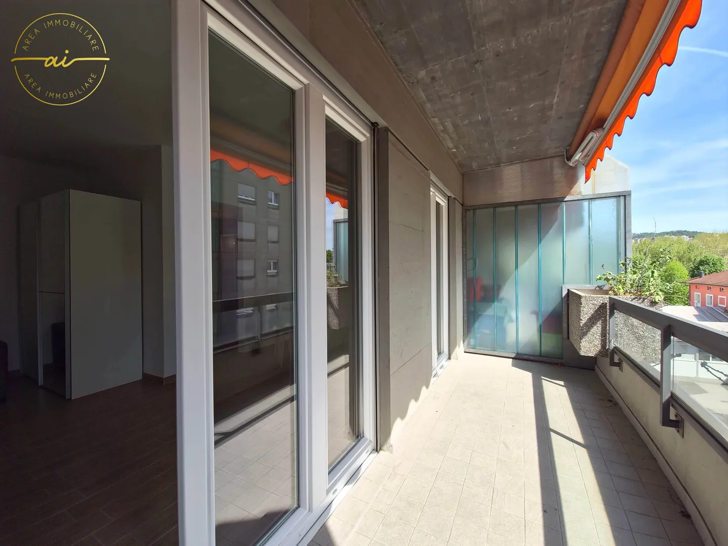 LUMINOSO MONOLOCALE CON BALCONE - OTTIMO INVESTIMENTO! - Photo 6 sur 7