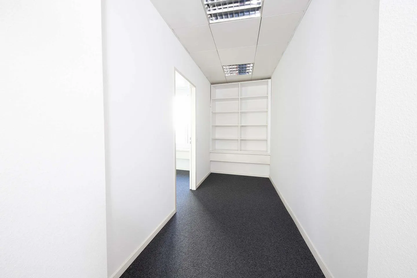 Votre nouveau lieu à Bâle : Espaces de bureau flexibles de 105 à 276 m² à... - Photo 7 sur 8