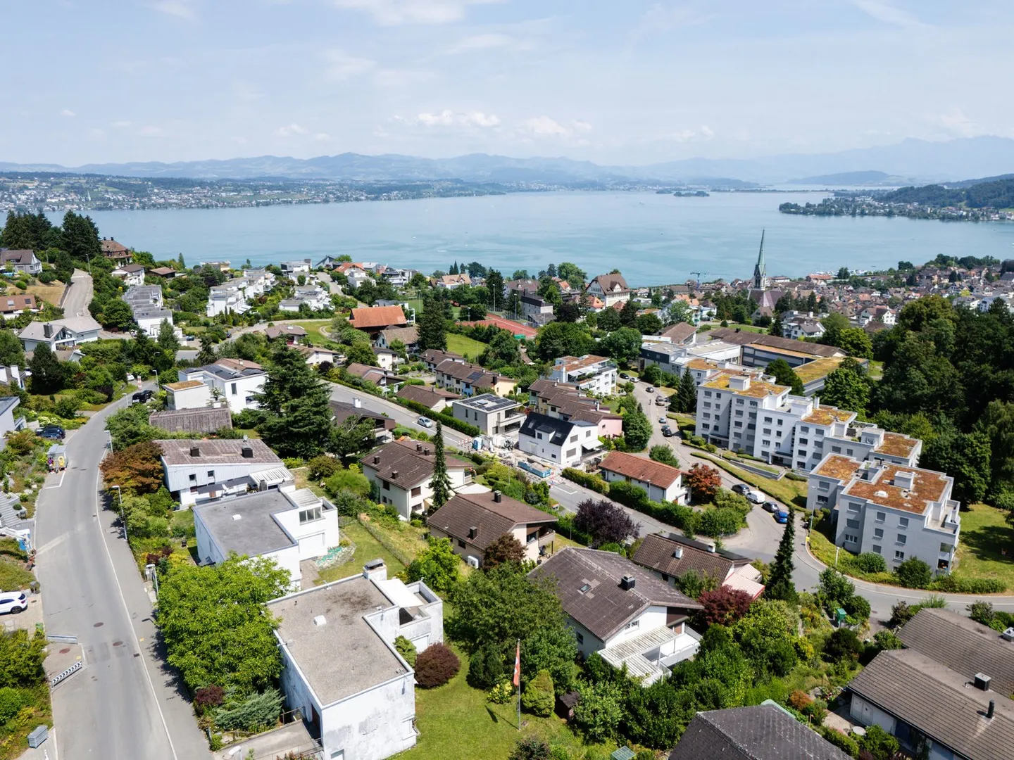 Approved construction project in Richterswil with lake view - Photo 2 of 4