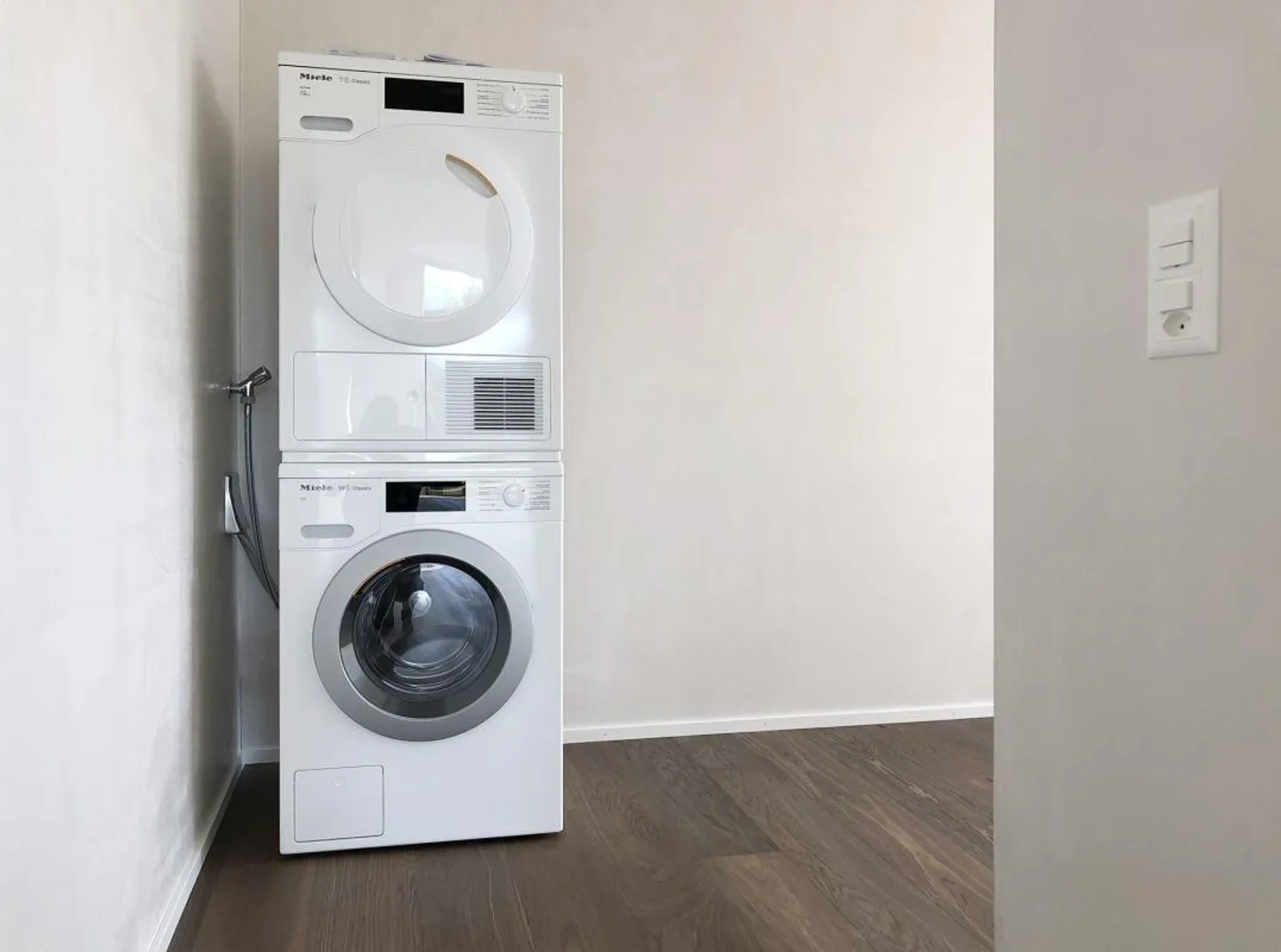 MFH "Wiesenstrasse" - appartement de 2,5 pièces de première classe avec design à louer - Photo 3 sur 7
