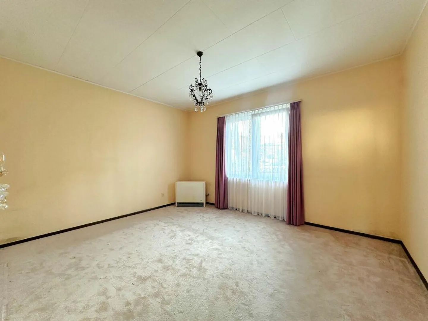 Einfamilienhaus mit Ausbaumöglichkeiten in Losone - Foto 6 von 10