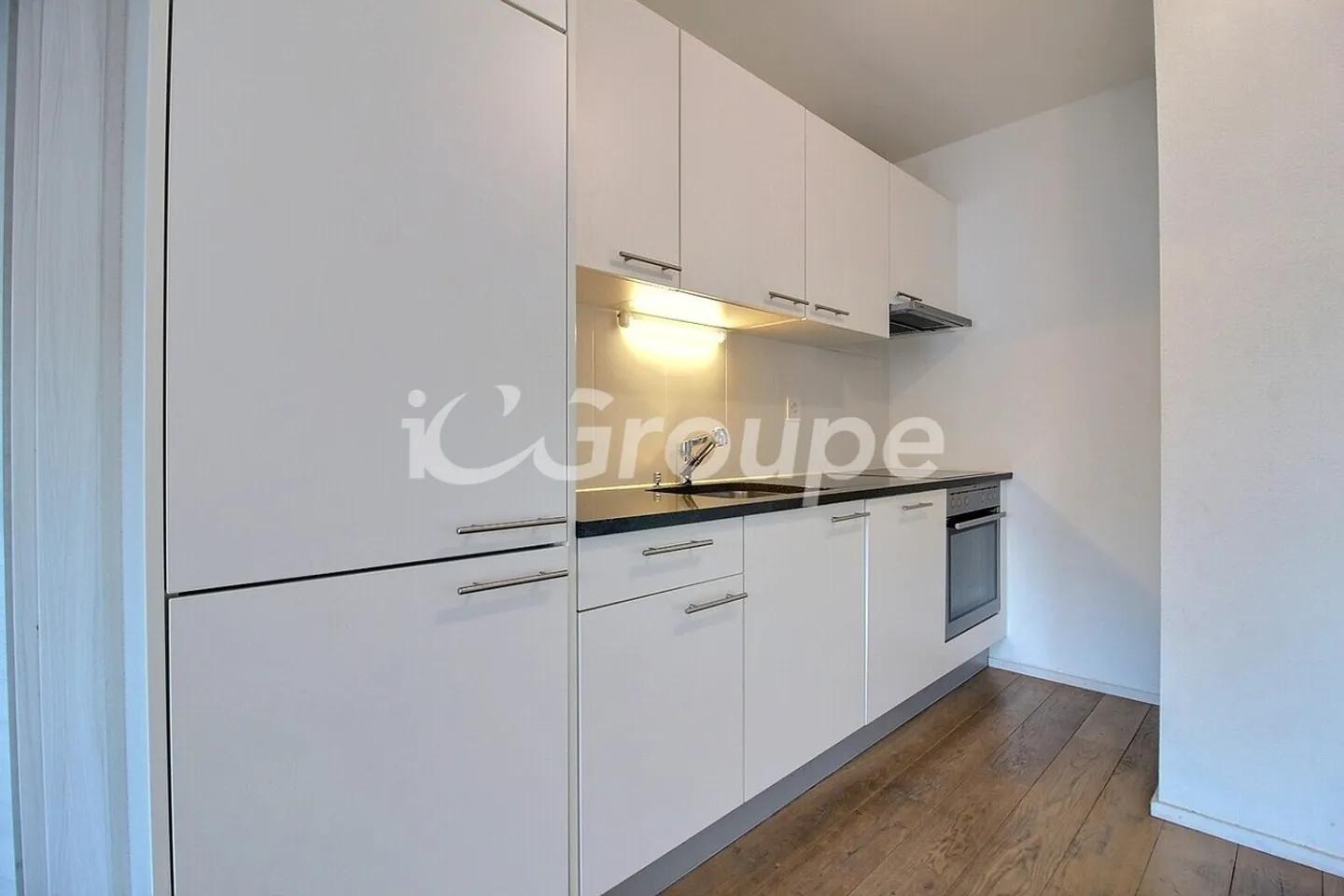 Charming Apartment in Sion - Photo 3 of 7