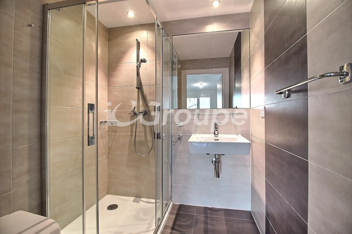 Charming Apartment in Sion - Photo 6 of 7