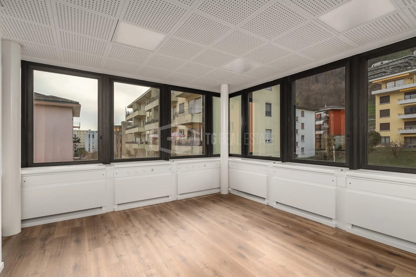 Modernes Büro in Lugano - Foto 4 von 13