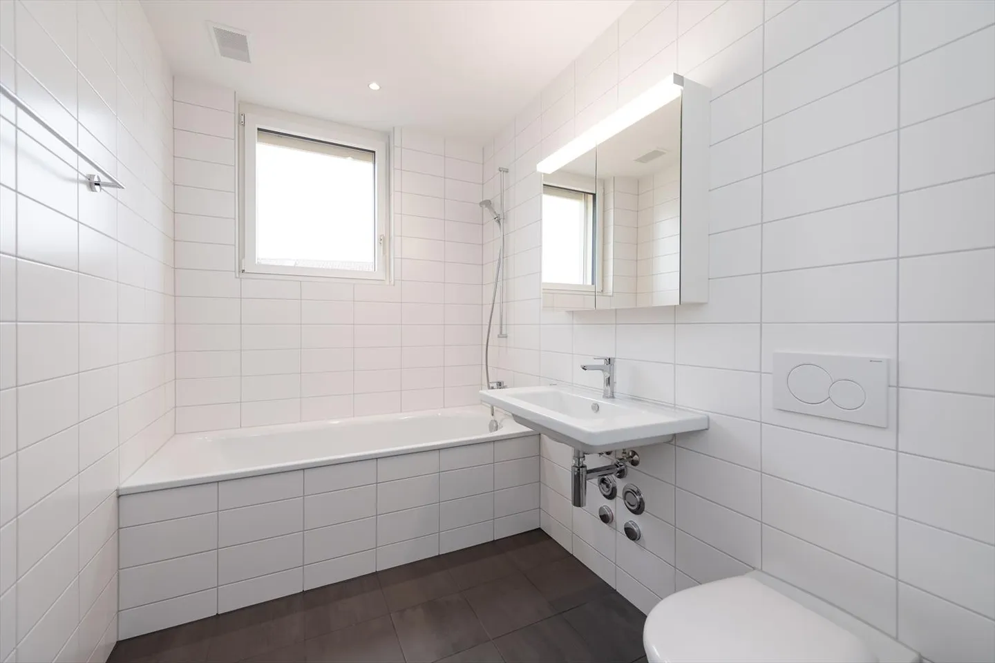 Appartamento in affitto - Foto 7 di 12