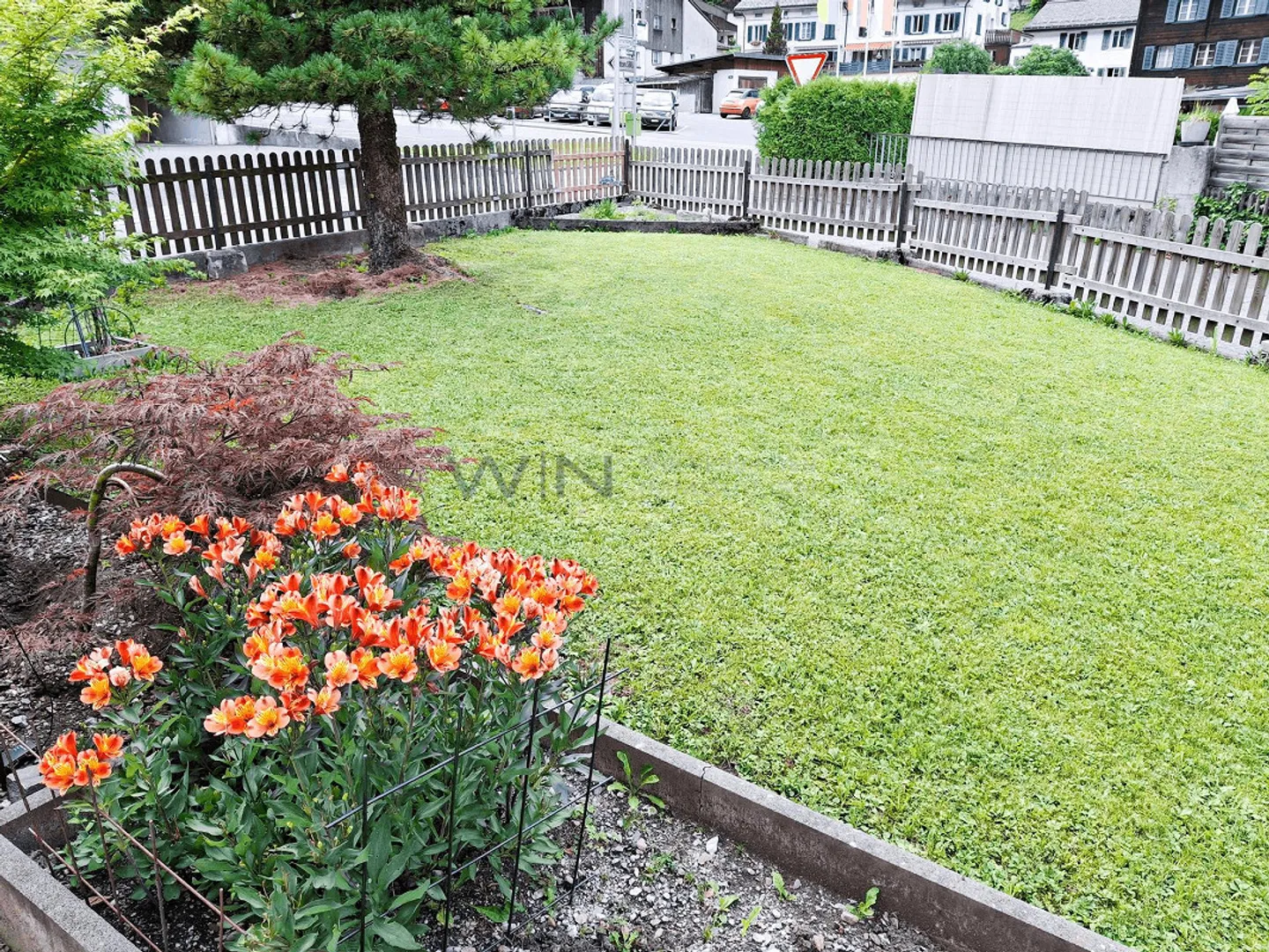 Geräumiges Zweifamilienhaus - Foto 4 von 7