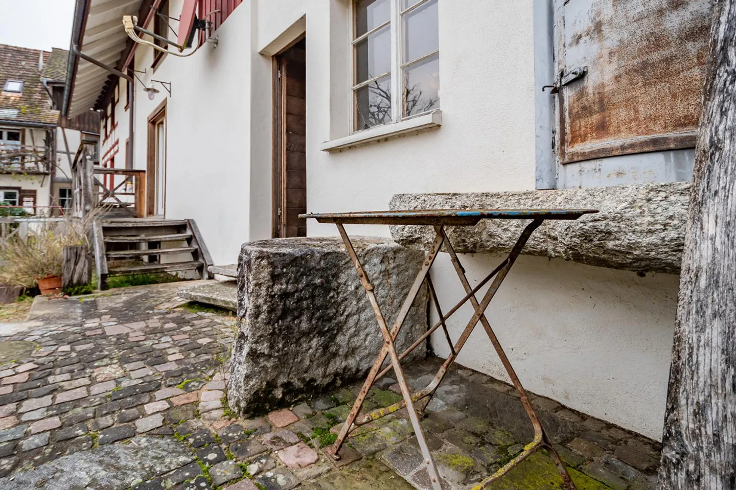 Kompaktes Bauernhaus mit Stall und Schopf - Foto 17 von 23