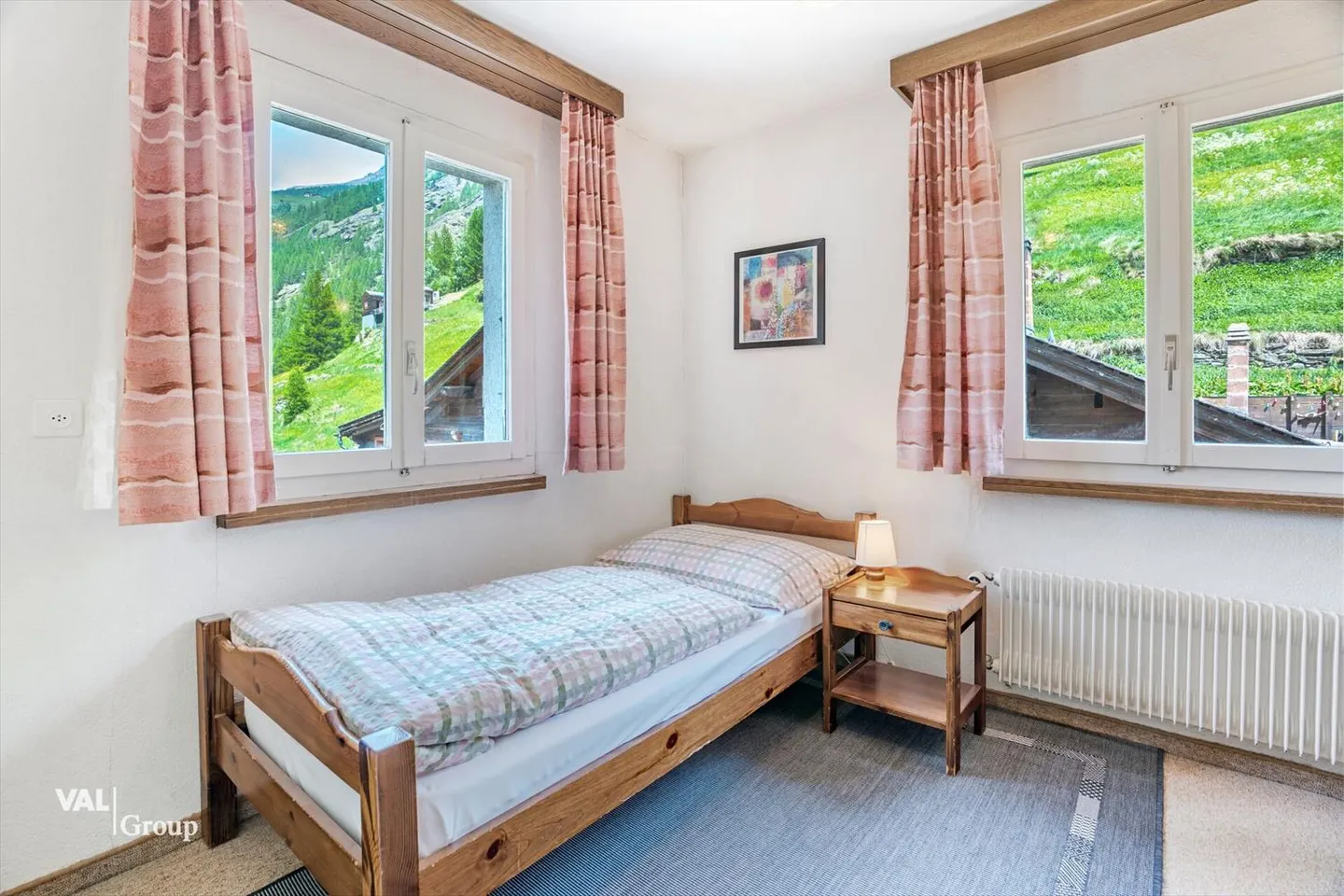 Opportunité d'investissement au cœur de la vallée de Saas - Hôtel ou résidences secondaires approuvées à Saas-Grund - Photo 11 sur 13