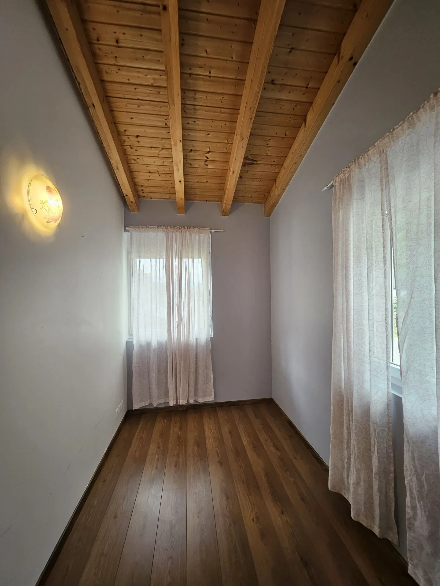 Geräumige 5.5-Zimmer-Wohnung - Foto 7 von 12