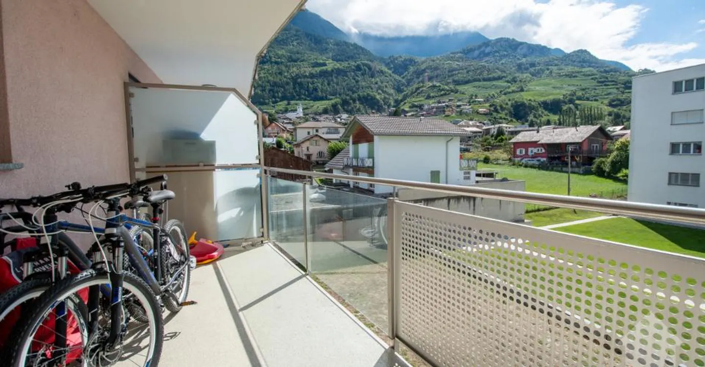 Appartamento di 4 locali di 95 m² con due balconi - Foto 2 di 10