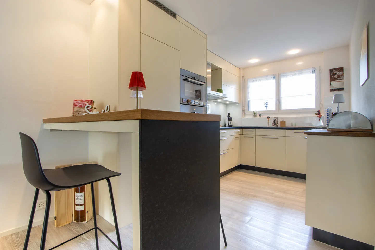 Gepflegtes Reiheneinfamilienhaus in ruhigem Wohnquartier - Foto 3 von 19