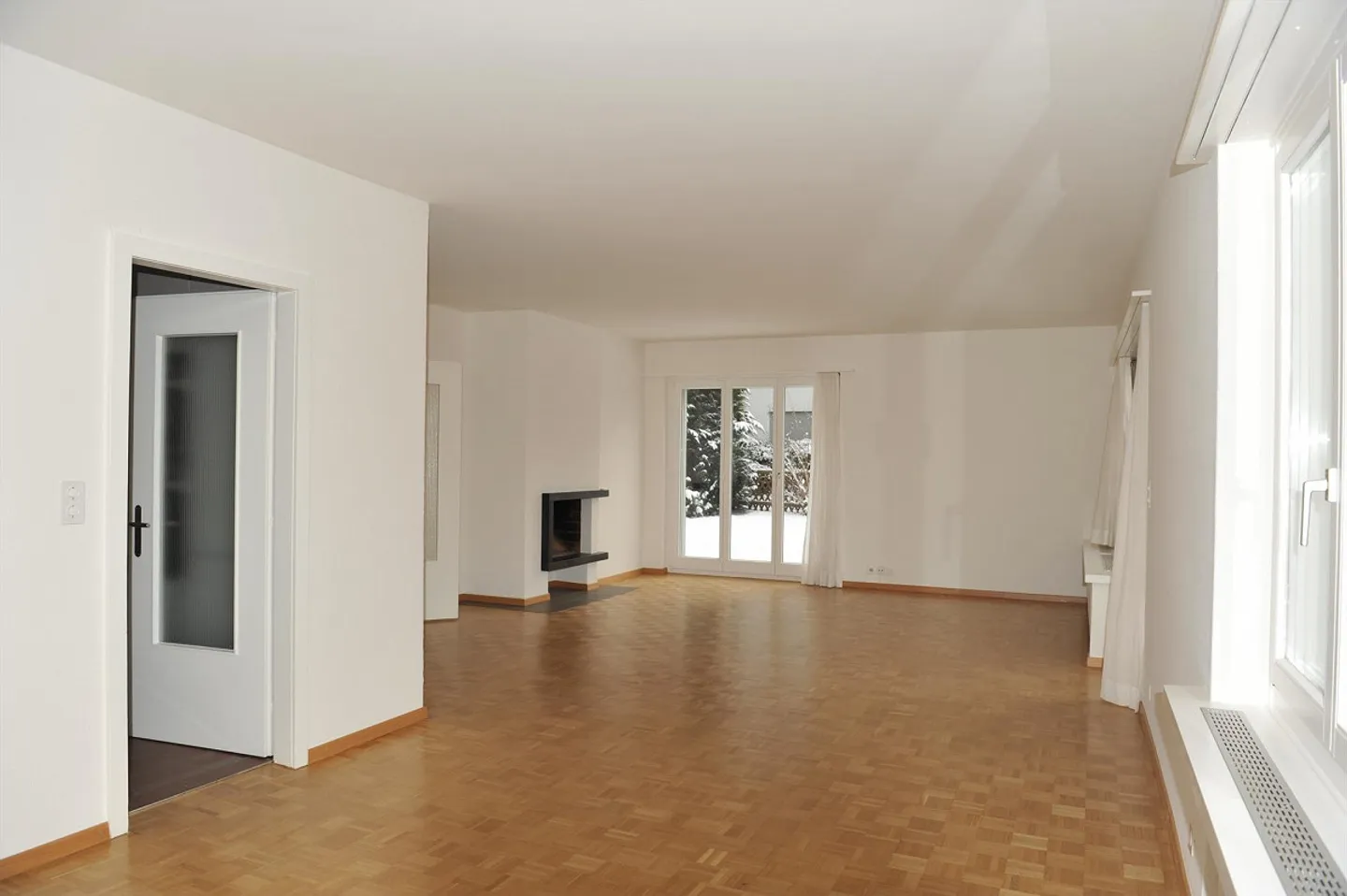 Zumikon - Dorfstrasse 28: Comfortable 3.5 and 4.5 room apartments - Photo 6 of 9