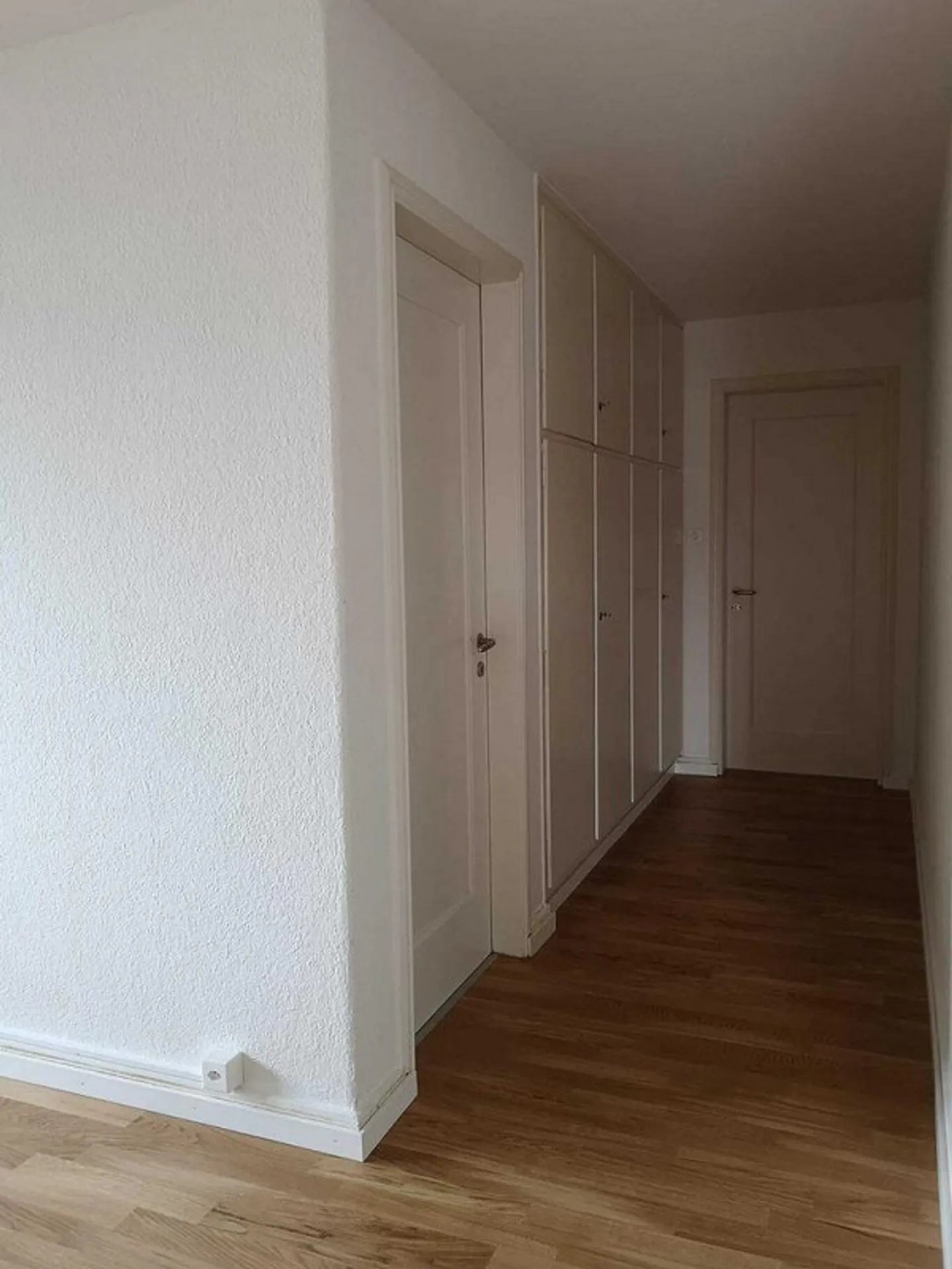 Appartement spacieux dans un emplacement idéal - Photo 3 sur 12